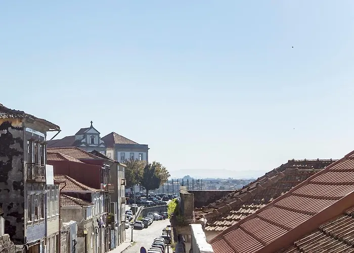 Cosy Flat Near Douro *